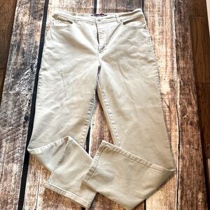 Gloria Vanderbilt Gray Size 14 long jeans